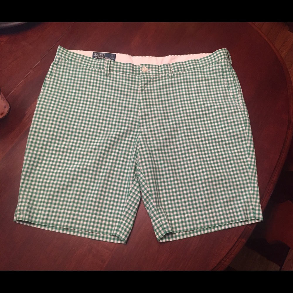Men’s Polo flat front Green gingham walking shorts